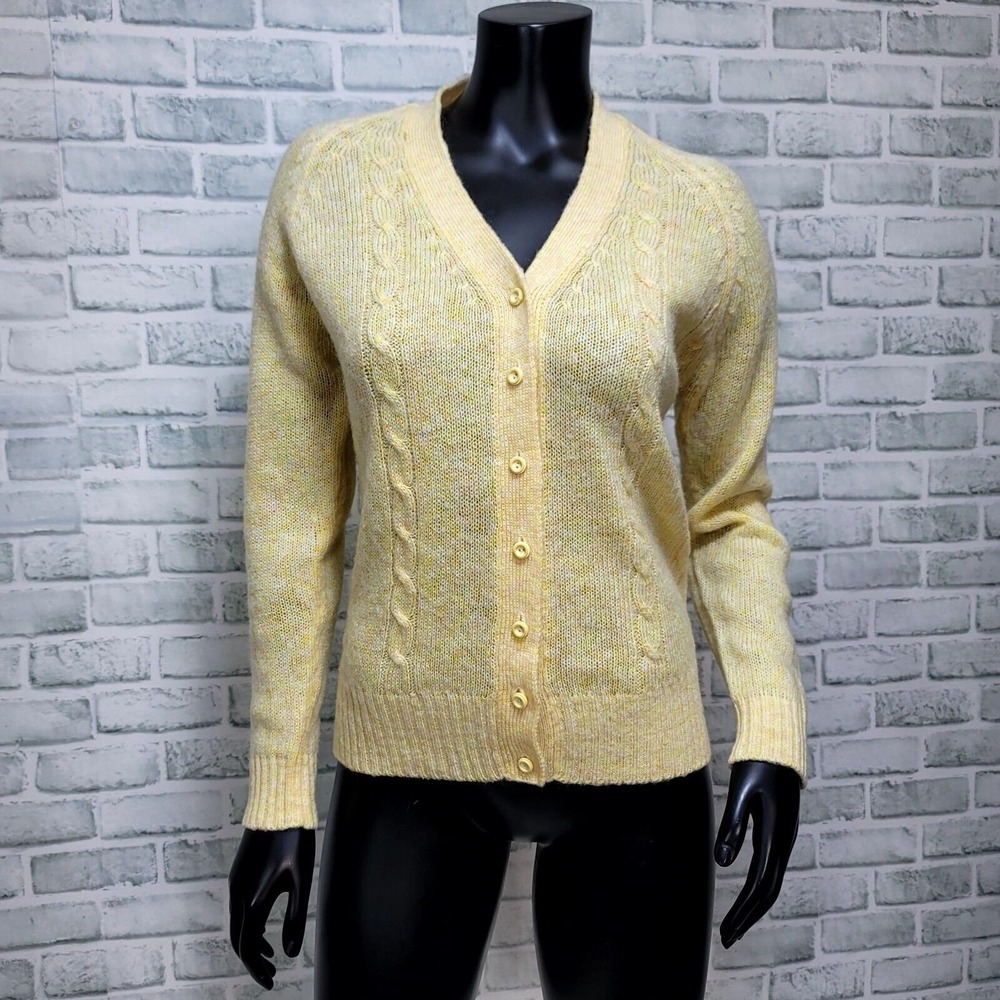 Vintage 70s Yellow Acrylic Cardigan Sweater Womens S Button Front‎ Cable Knit - Picture 2 of 7